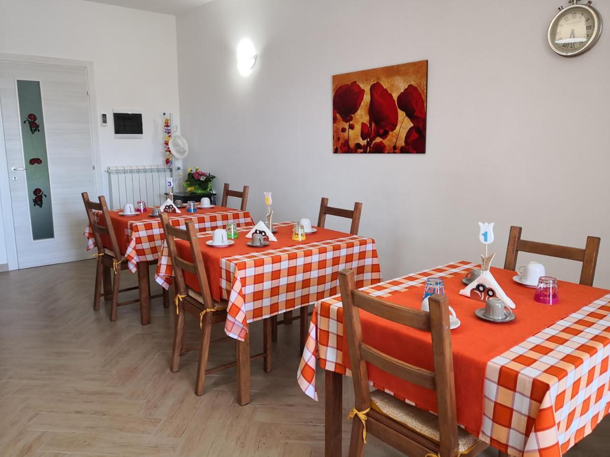 Corigliano dʼOtranto B&B Il Papavero Rosso מראה חיצוני תמונה