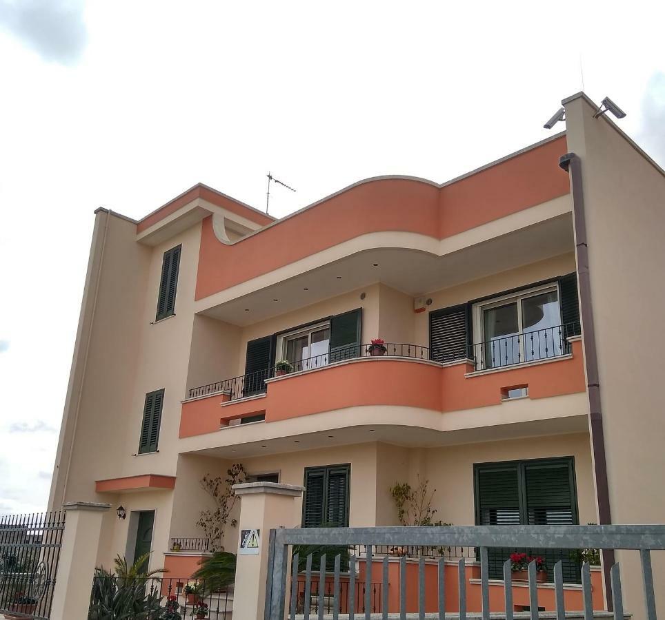 Corigliano dʼOtranto B&B Il Papavero Rosso מראה חיצוני תמונה